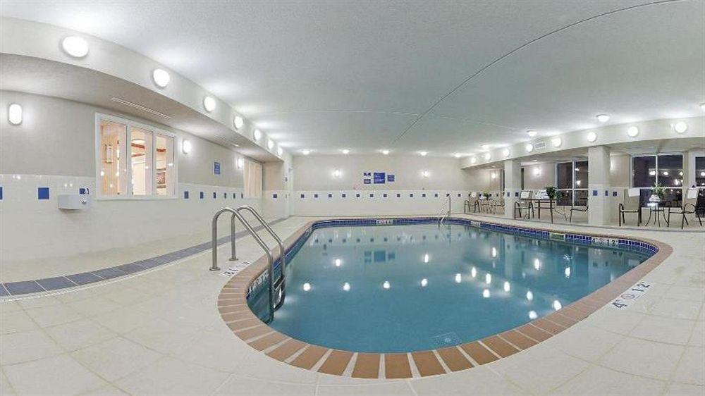Holiday Inn Express & Suites Vermillion, An Ihg Hotel Dış mekan fotoğraf