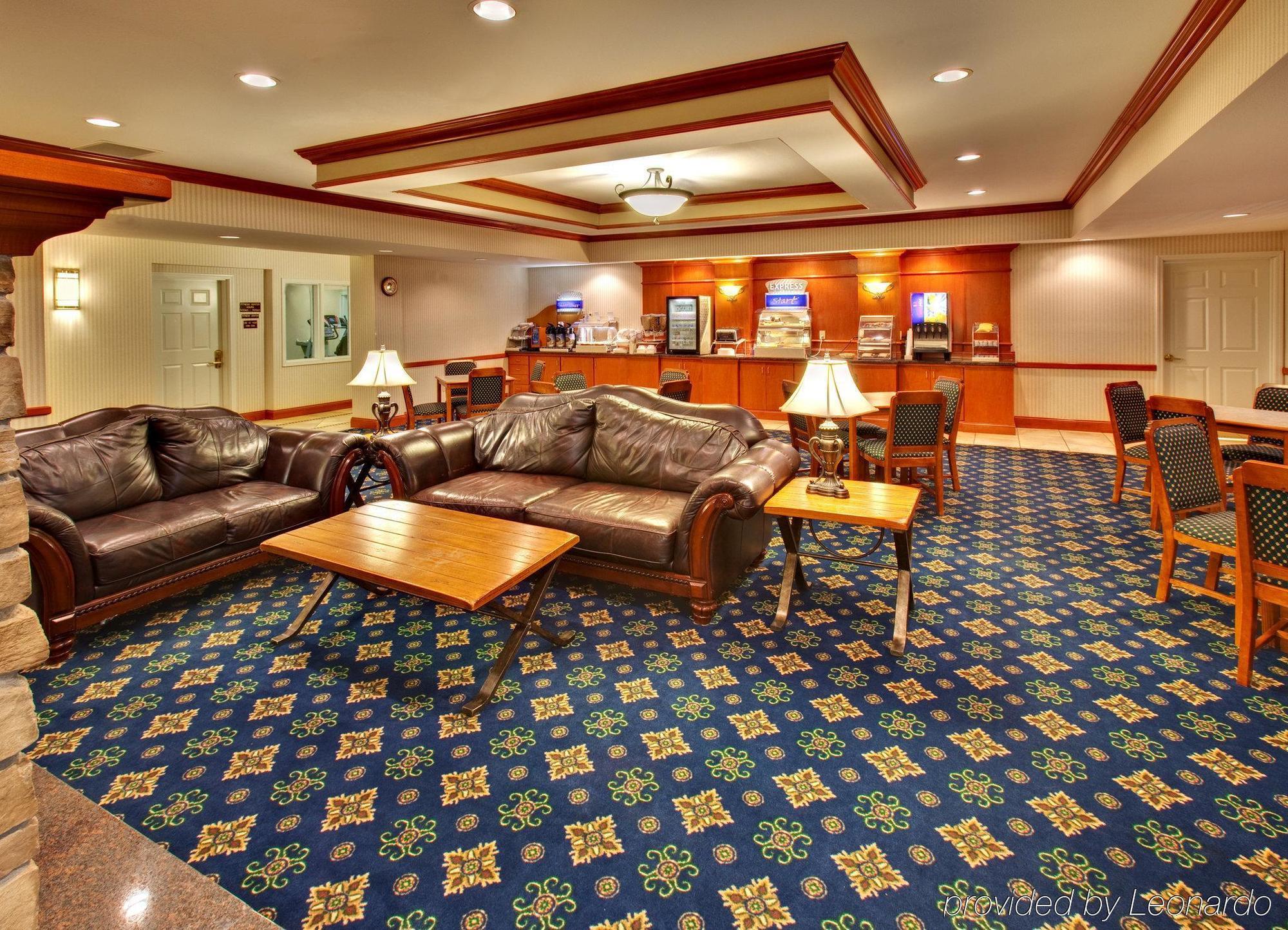 Holiday Inn Express & Suites Vermillion, An Ihg Hotel Restoran fotoğraf