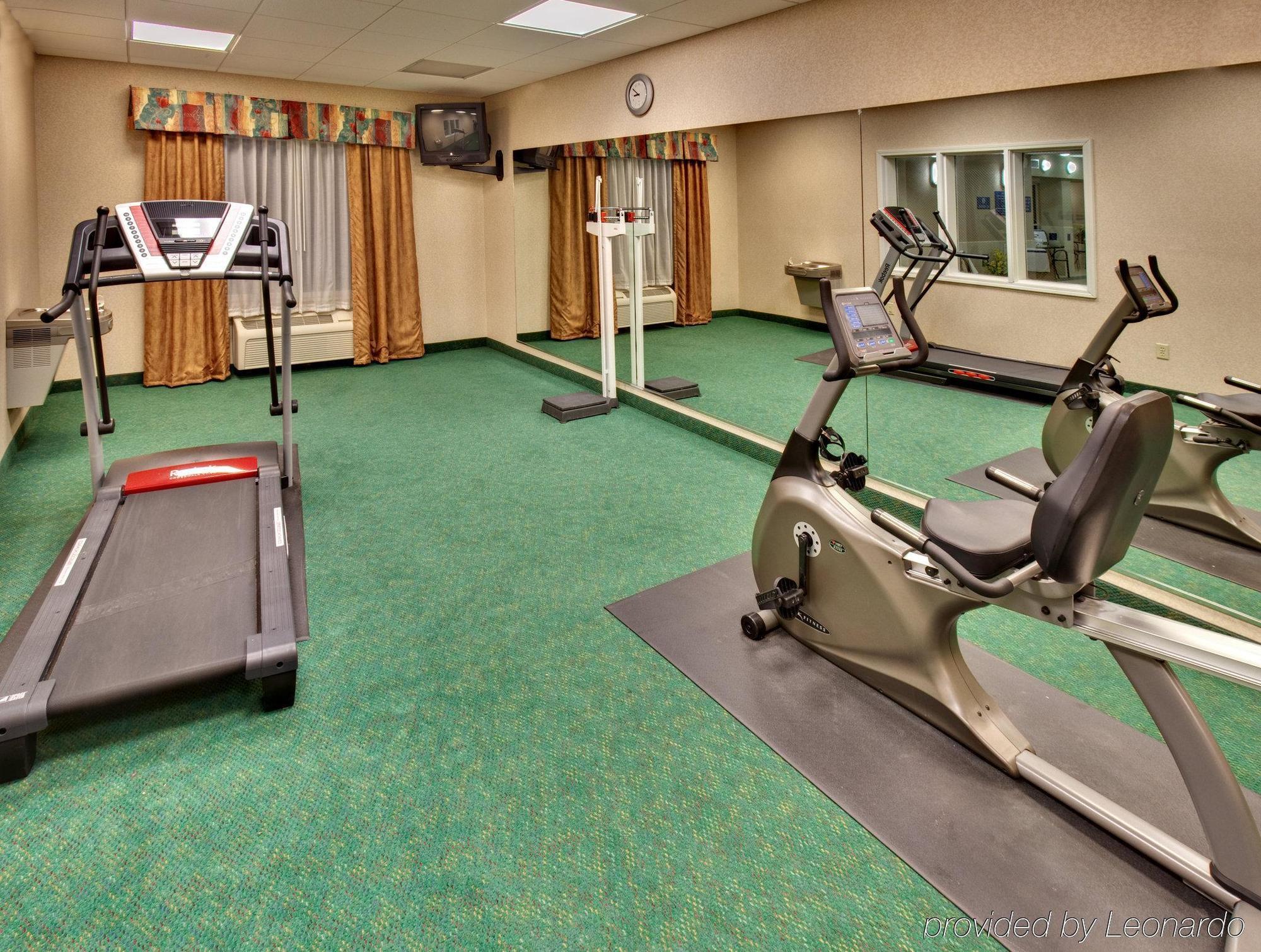 Holiday Inn Express & Suites Vermillion, An Ihg Hotel Dış mekan fotoğraf