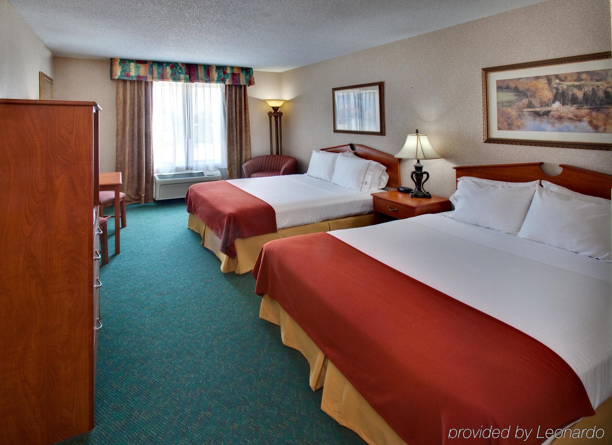 Holiday Inn Express & Suites Vermillion, An Ihg Hotel Oda fotoğraf